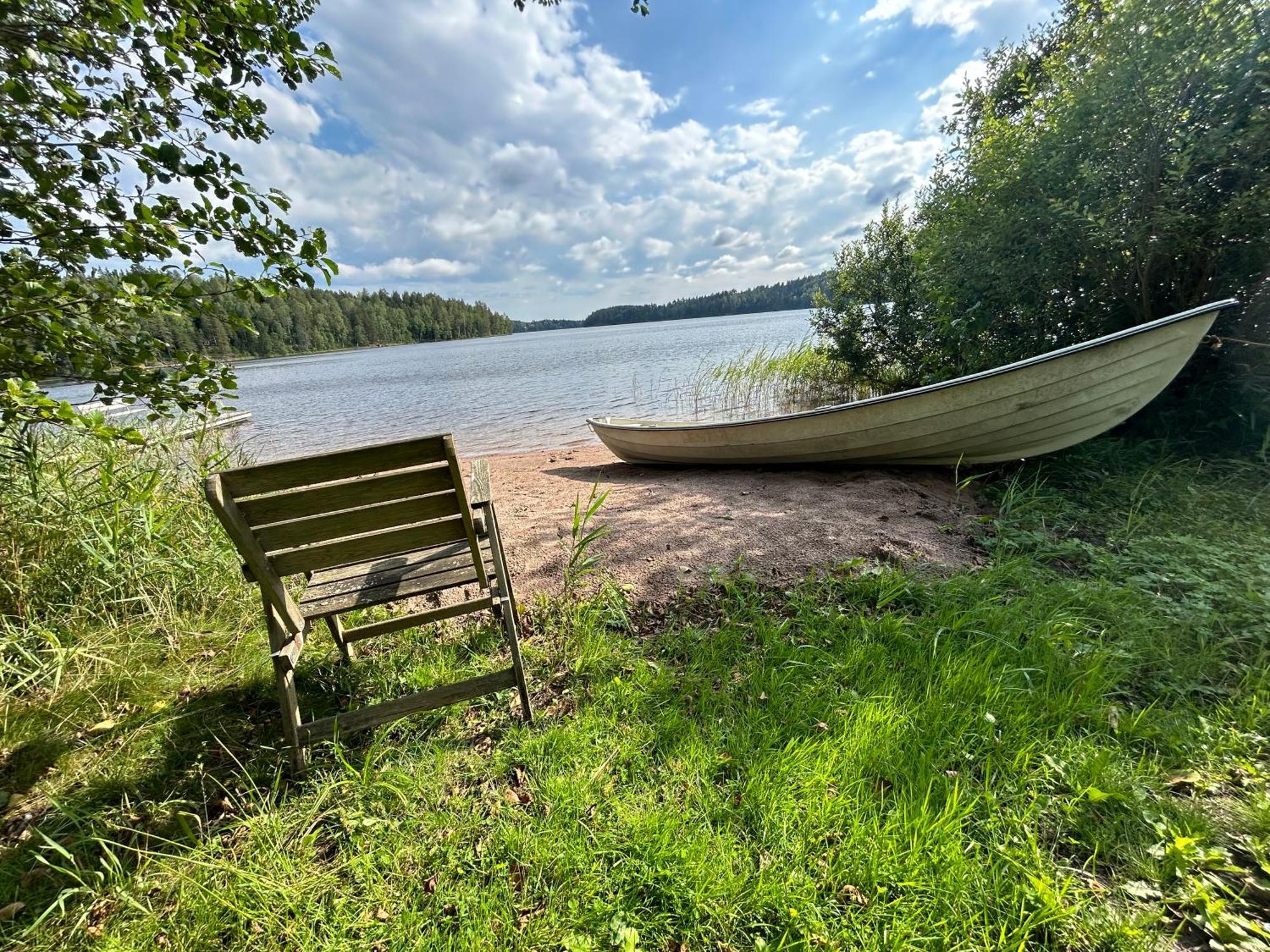 Sauna In The Heart Of Nuuksio National Park - Moekki Nuuksiossa Chalet *